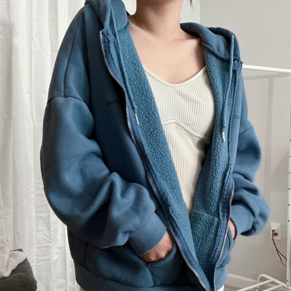 Blue Oversize Zipper Sweater